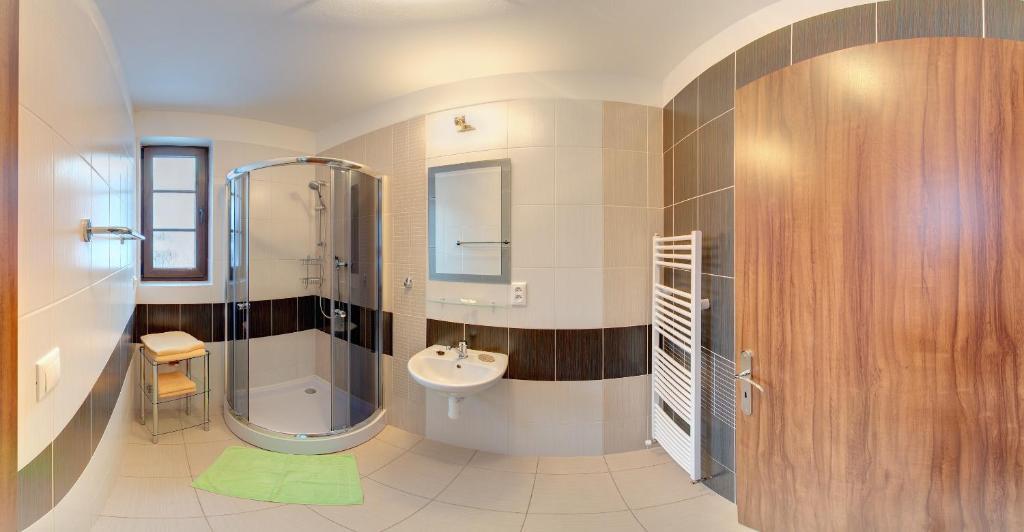 Rekreacny Dom Vyhne Apartment Ruang foto